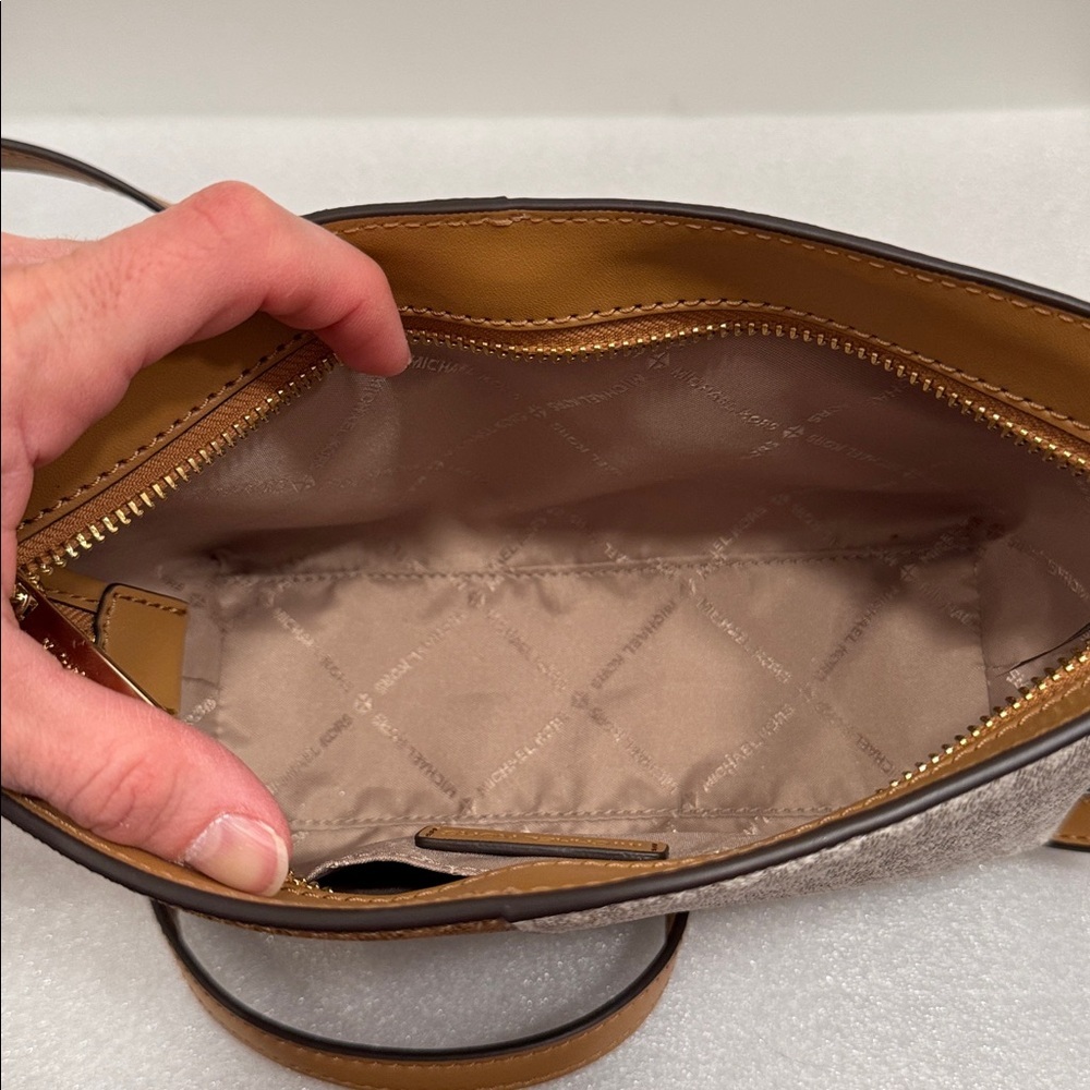 Michael Kors Tan and Cream Crossbody Bag - Picture 7 of 7